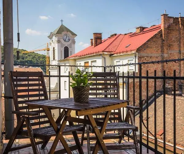 Premium Serviced Residences- Nyari Pal Utca