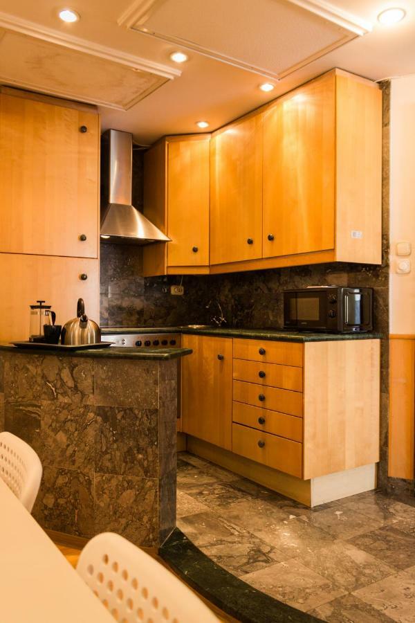 Apartment Premium Serviced Residences- Nyari Pal Utca Budapest