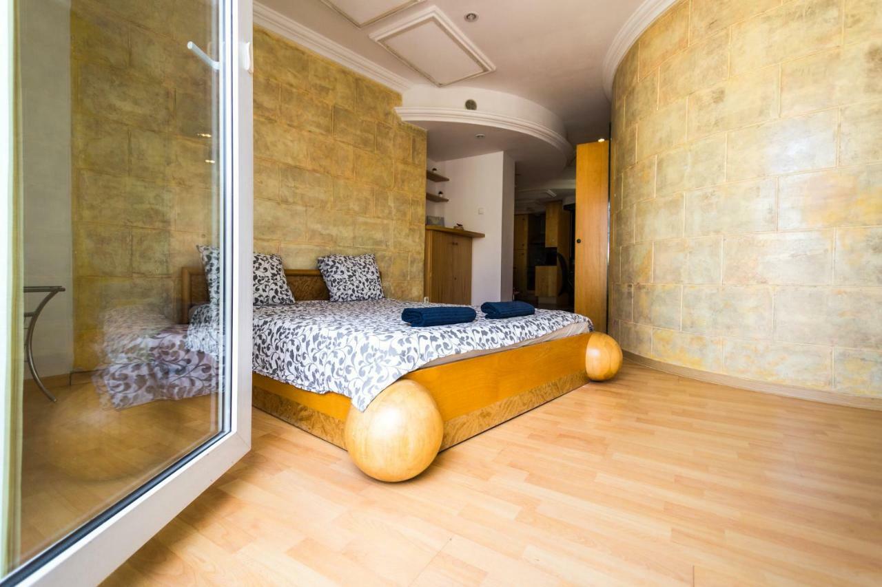 Premium Serviced Residences- Nyari Pal Utca Apartment
